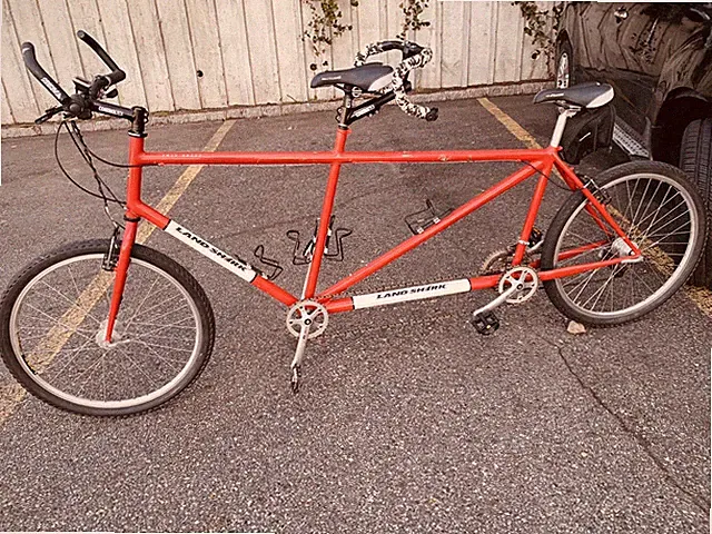 1990s LAND SHARK TANDEM, SUPER RARE CLASSIC BIKE. DESIGN FOR ALL ROAD 251/4 TALL