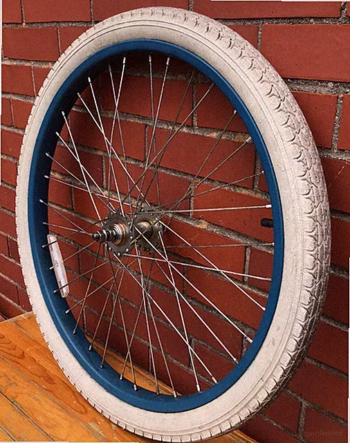 24" Bicycle Front Blue Wheel with 2.125" Tire Junior Mountain Bike #G40